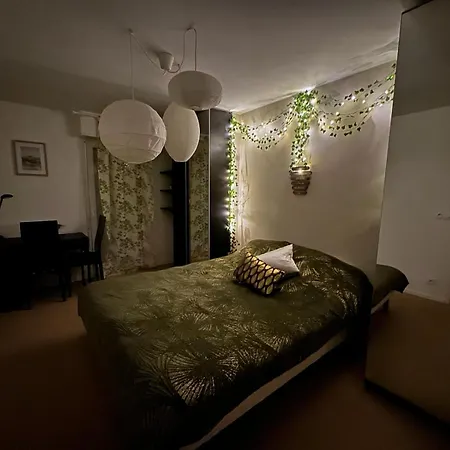 L'E-Crin, Appartement Deux Pieces Avec Jardin Rambouillet Esterno foto