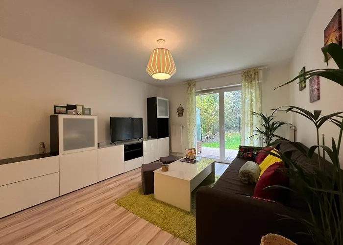 L\'E-Crin, Appartement Deux Pieces Avec Jardin
