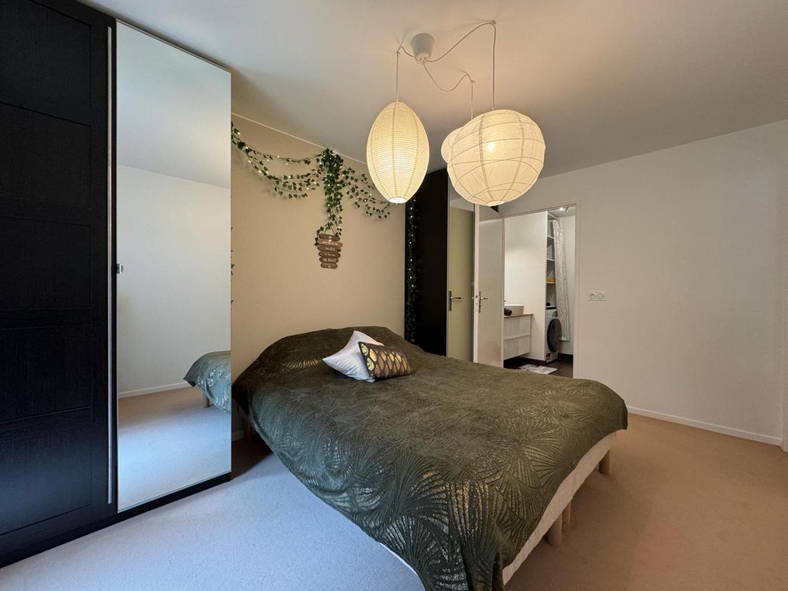Appartement L'e-crin, Deux Pieces Avec Jardin Rambouillet